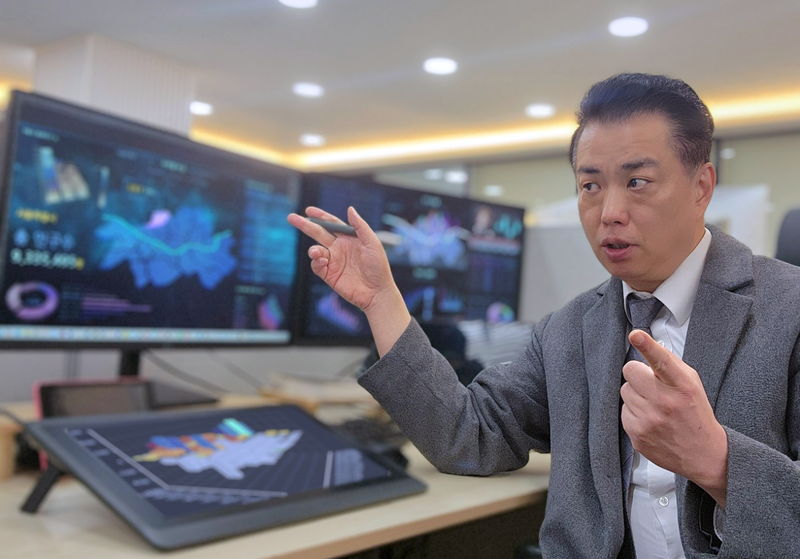 ▲ (주)데이터포털 연구원 빅데이터시각화팀(메타버스)